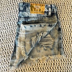 Blue Spice denim cutoff shorts size 5